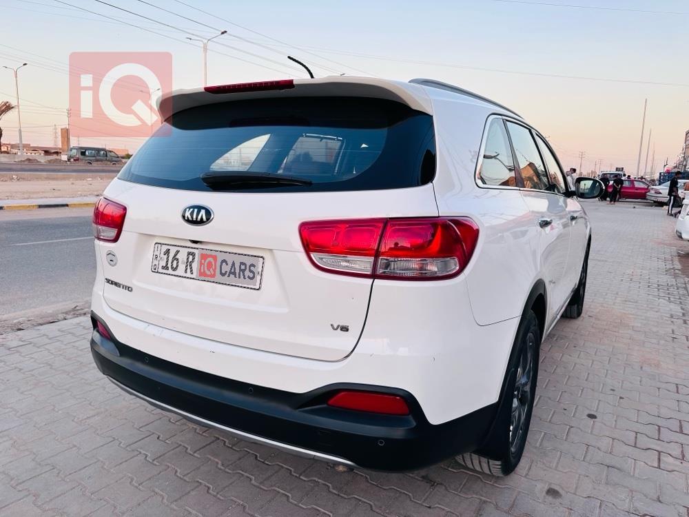 كيا سورينتو